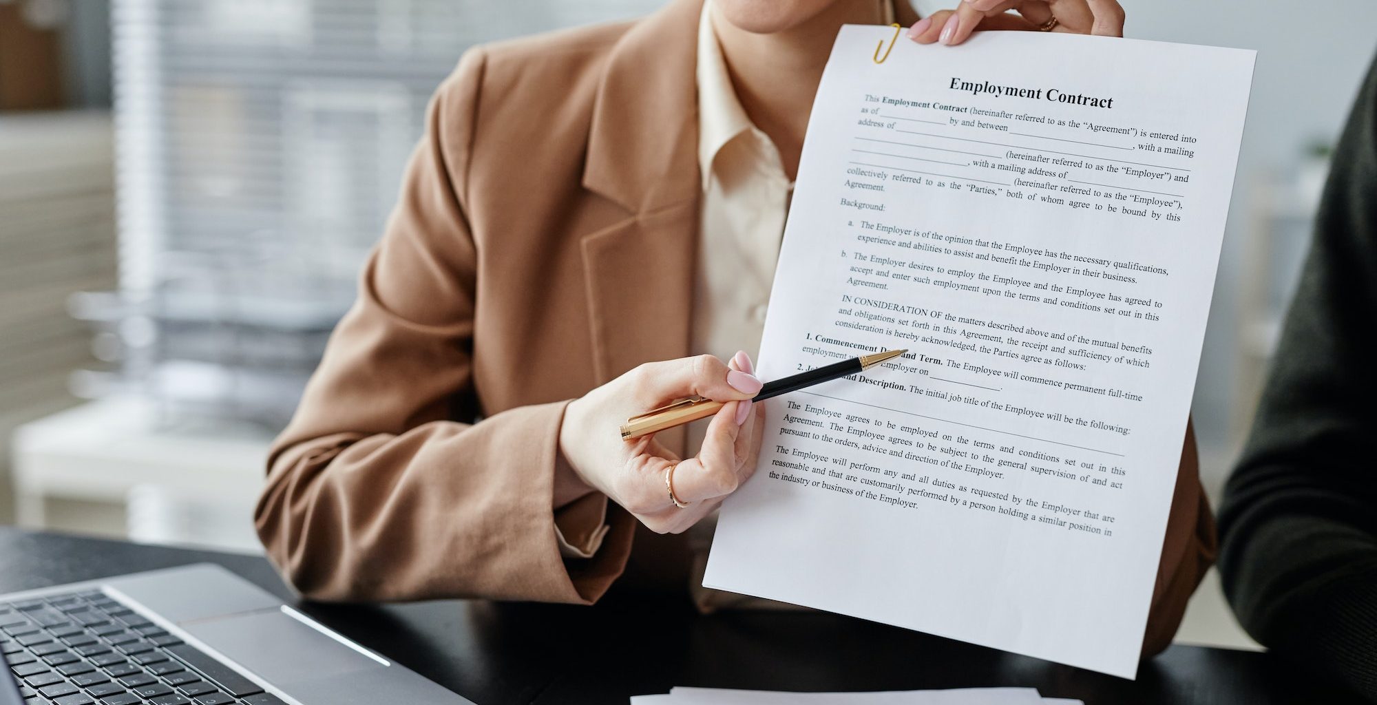 Employment Contract in Job interview